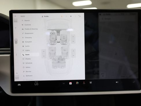 Used 2022 Tesla Model X Plaid AWD/4WD image 60