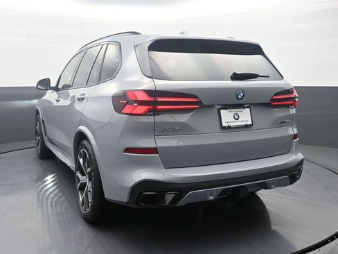 New 2026 BMW X5 xDrive50e w/ Executive Package image 6
