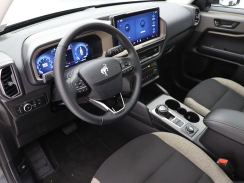 Used 2025 Ford Bronco Sport Big Bend w/ Convenience Package image 13