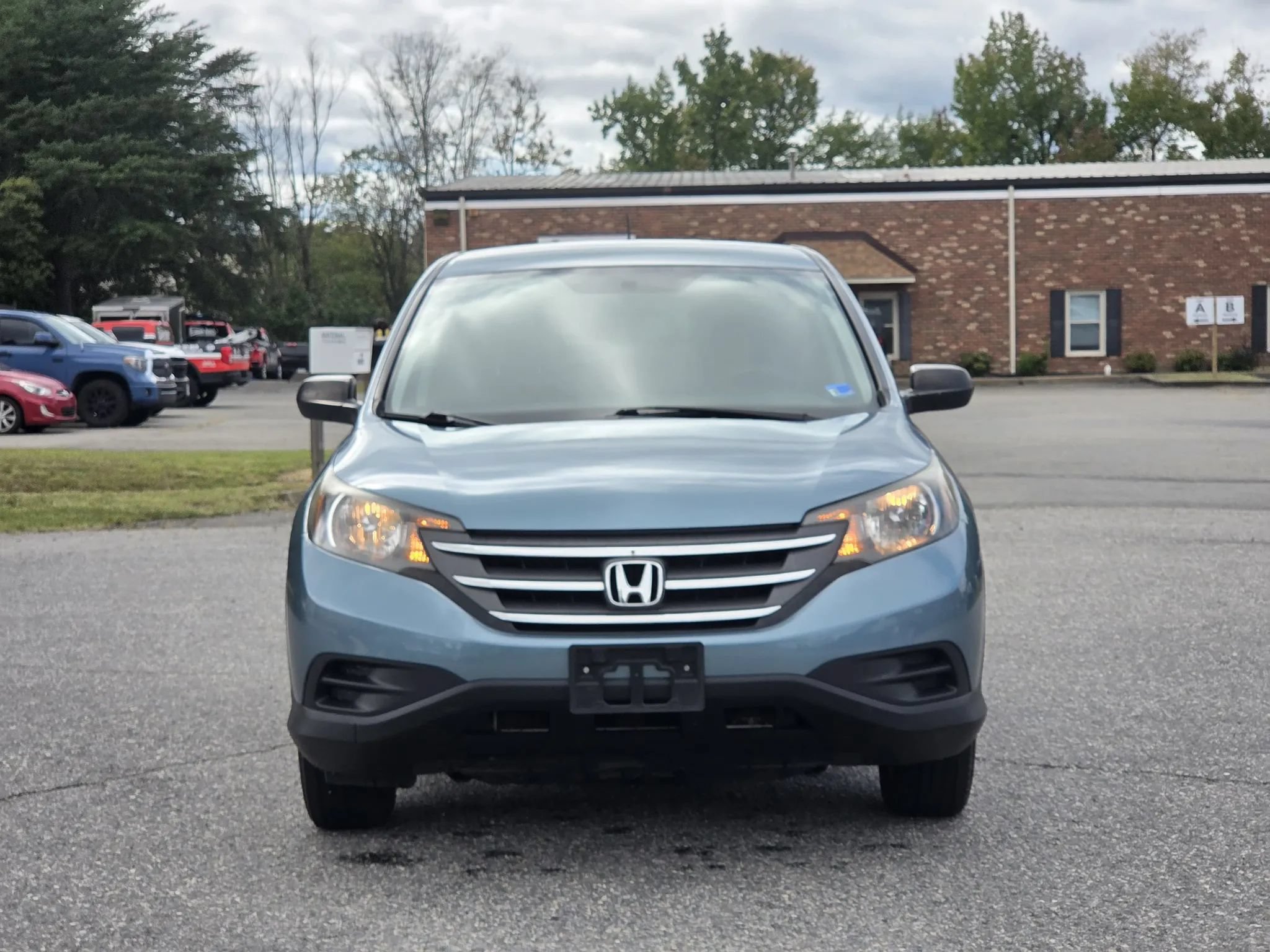 Used 2013 Honda CR-V LX image 2