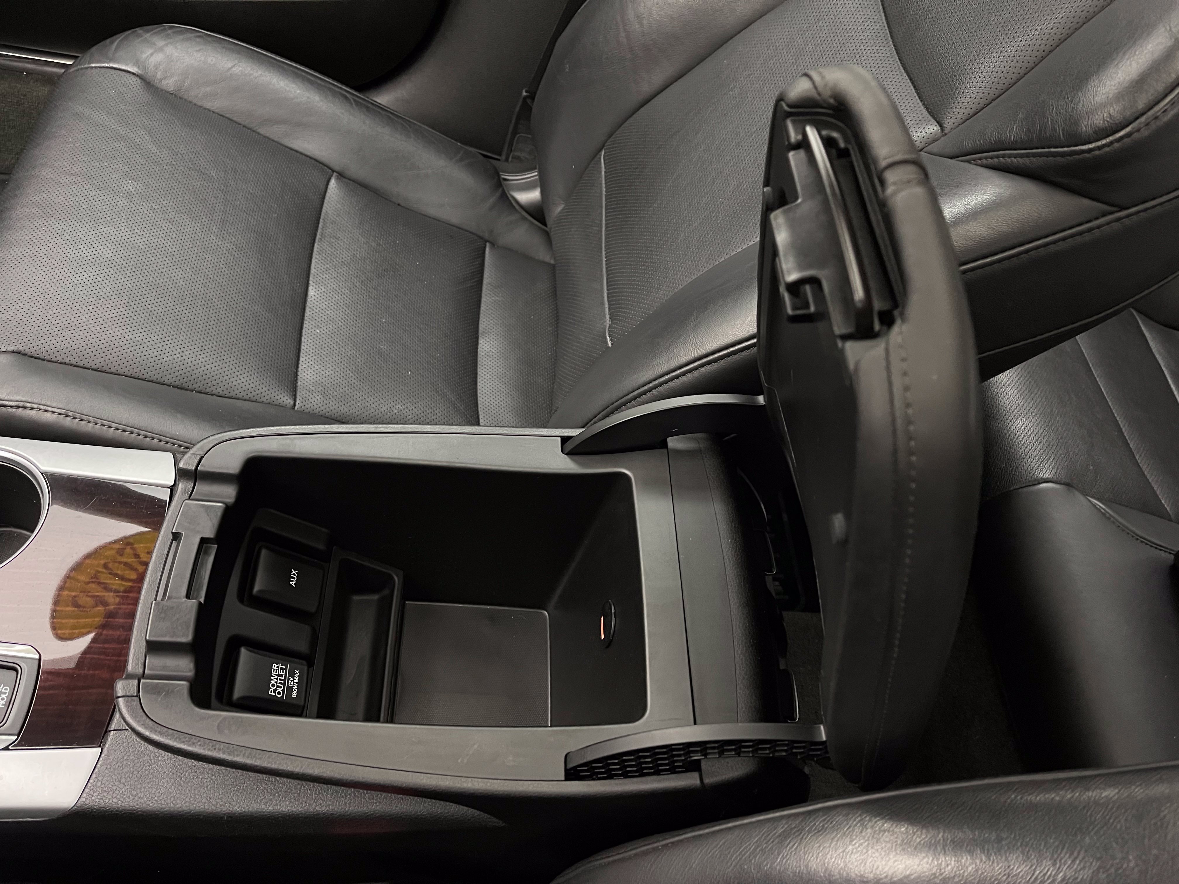 Used 2016 Acura TLX w/ Technology Package FWD image 32