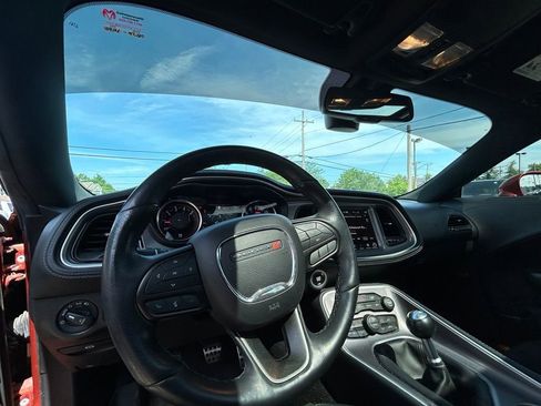 Used 2022 Dodge Challenger R/T w/ Plus Package RWD image 15