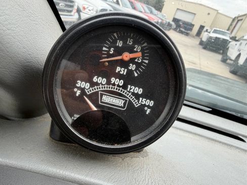 Used 2002 Ford F350 XLT image 6