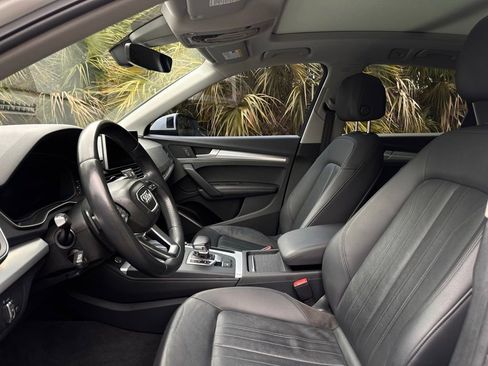 Used 2019 Audi Q5 2.0T Premium Plus w/ Premium Plus Package image 4