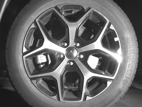 Used 2025 Jeep Compass Limited image 12