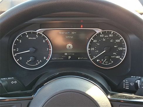 Used 2023 Nissan Rogue SV image 20