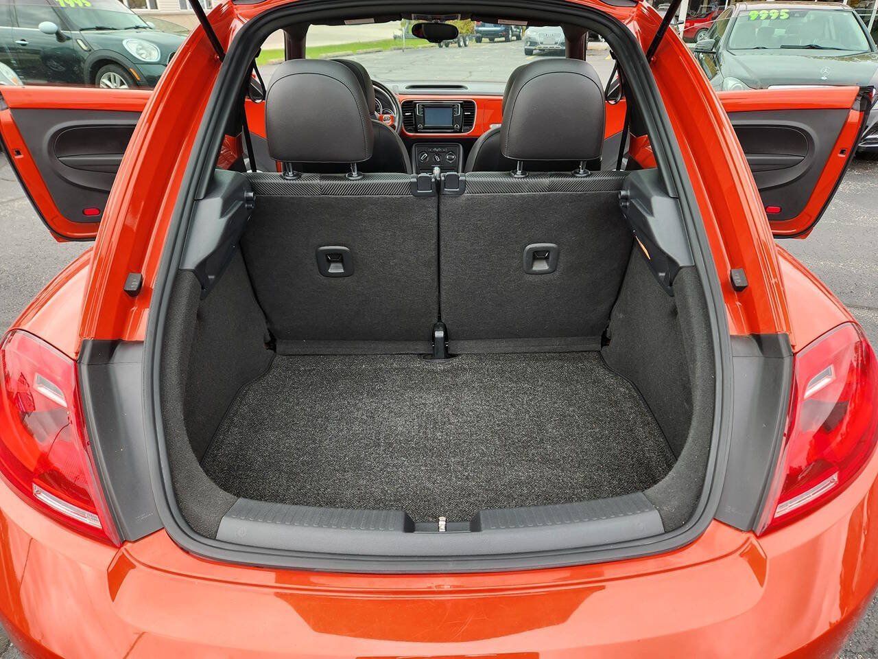 Used 2016 Volkswagen Beetle 1.8T SEL FWD image 6