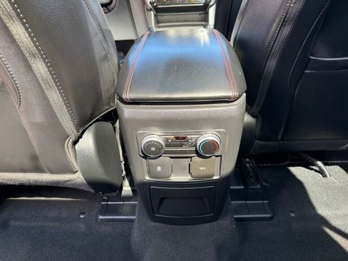 Used 2023 Ford Explorer ST-Line w/ Class IV Trailer Tow Package AWD/4WD image 26