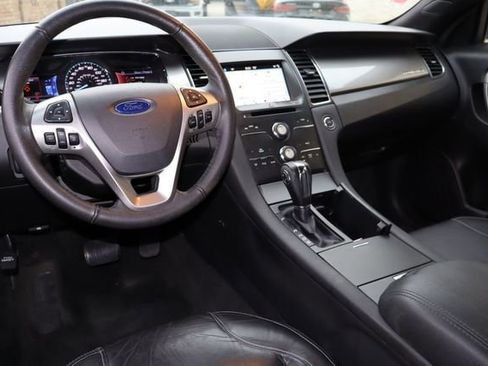 Used 2017 Ford Taurus SEL w/ Equipment Group 201A AWD/4WD image 5