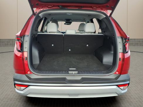 Used 2026 Hyundai Tucson SEL image 9