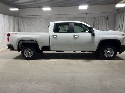 New 2026 Chevrolet Silverado 2500 W/T w/ LPO, Dark Essentials Package AWD/4WD image 8