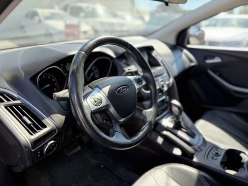 Used 2014 Ford Focus Titanium image 13