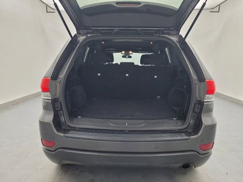 Used 2019 Jeep Grand Cherokee Laredo image 29