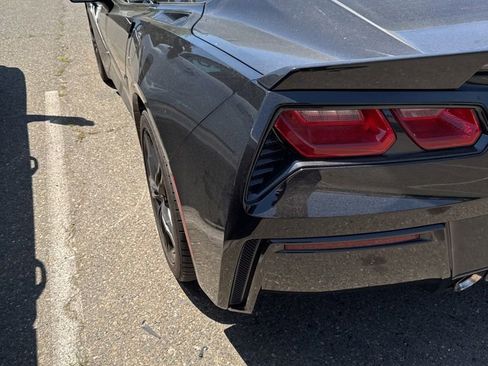 Used 2017 Chevrolet Corvette Stingray Coupe w/ Carbon Flash Badge Package RWD image 10
