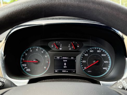 Used 2023 Chevrolet Traverse LS w/ Safety Package FWD image 16