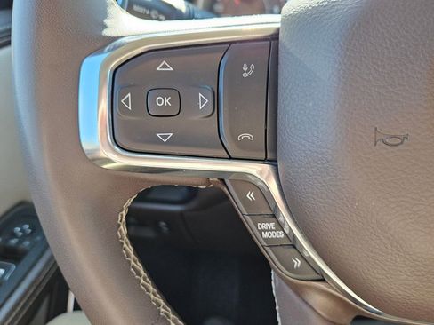 Used 2025 RAM 1500 Laramie image 21