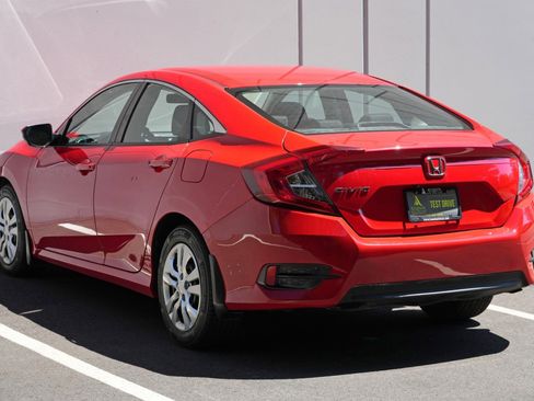 Used 2018 Honda Civic LX image 39