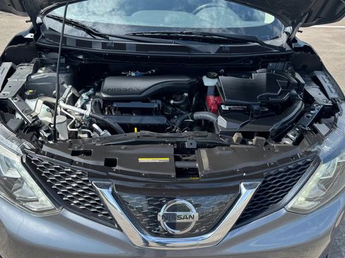 Used 2018 Nissan Rogue Sport S w/ S Appearance Package FWD image 18