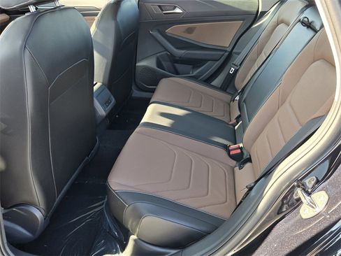 New 2026 Volkswagen Jetta SEL image 7