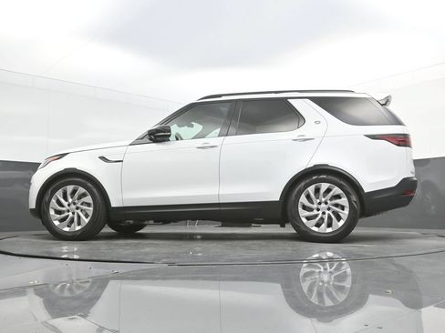 New 2026 Land Rover Discovery S AWD/4WD image 40