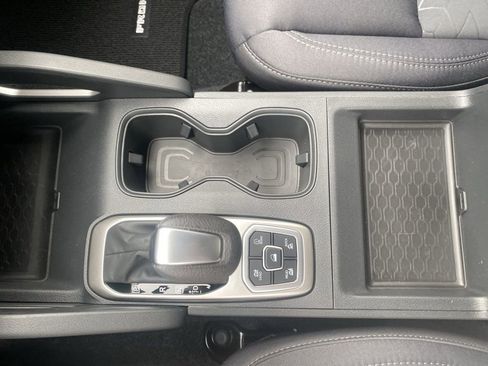 New 2026 Nissan Frontier SV w/ SV Convenience Package RWD image 17
