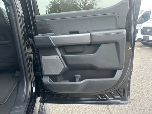 New 2025 Ford F150 Lightning Lariat image 38