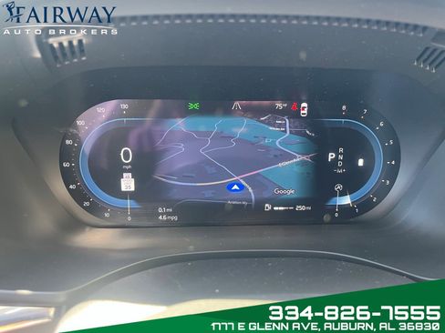 Used 2023 Volvo XC60 B5 Plus image 21