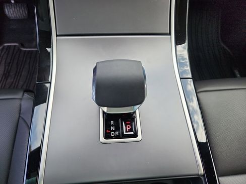 New 2026 Land Rover Range Rover Velar S image 16