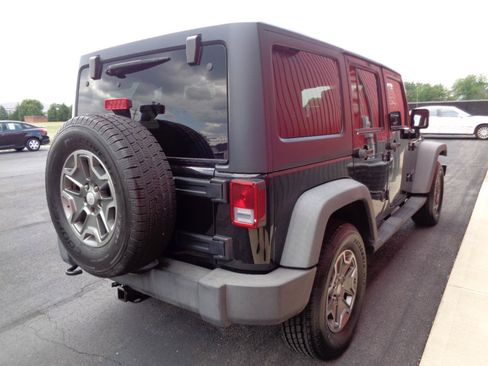 Used 2015 Jeep Wrangler Unlimited Sport w/ Quick Order Package 24S AWD/4WD image 5