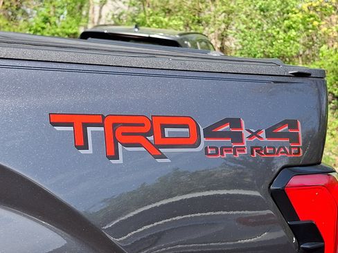 Used 2025 Toyota Tundra Limited w/ TRD Off-Road Package image 30