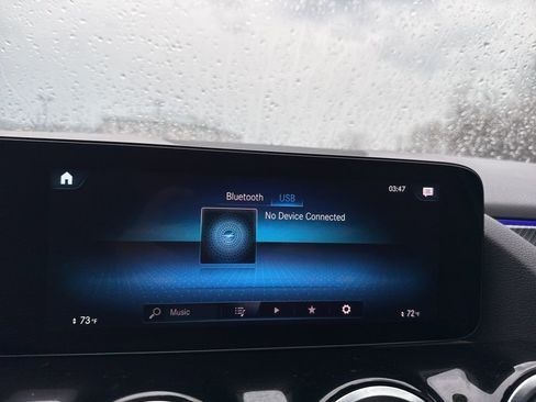 Used 2023 Mercedes-Benz GLA 250 image 27