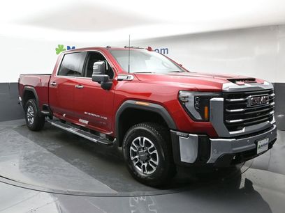 New 2025 GMC Sierra 2500 SLT w/ SLT Premium Package