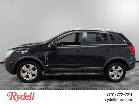 Used 2014 Chevrolet Captiva Sport LS image 2