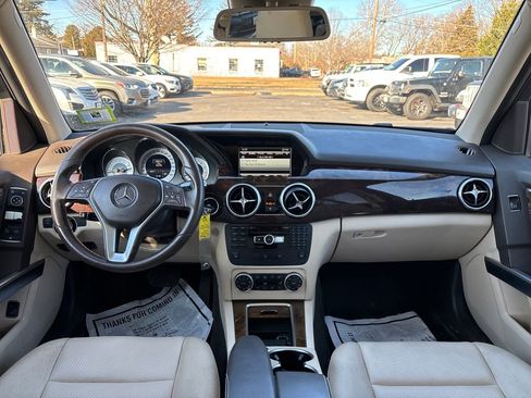 Used 2015 Mercedes-Benz GLK 350 2WD image 19