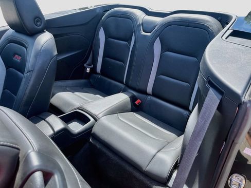 Used 2020 Chevrolet Camaro SS RWD image 24