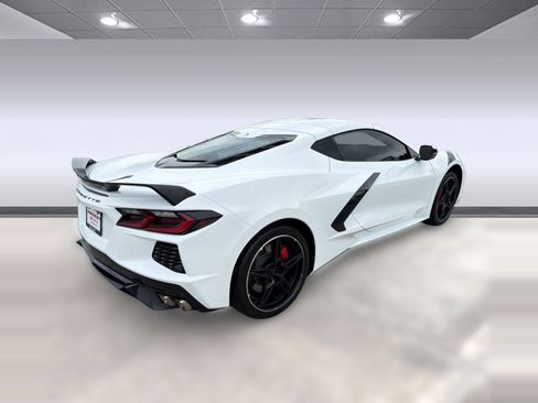 Used 2023 Chevrolet Corvette Stingray Preferred Cpe w/ Z51 Performance Package image 8