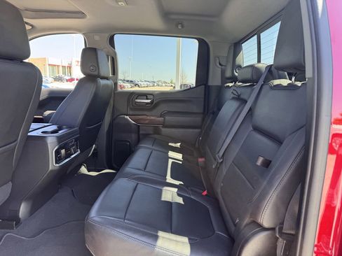 Used 2019 GMC Sierra 1500 SLT image 30