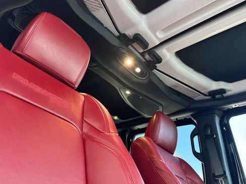 Used 2024 Jeep Wrangler Unlimited Rubicon 392 image 19