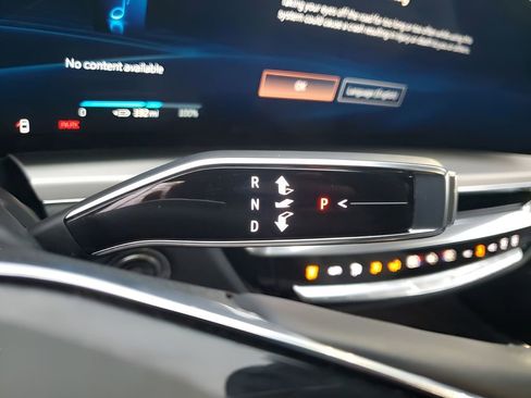 Certified 2024 Cadillac Lyriq Luxury image 36