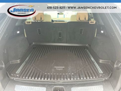 Used 2018 Cadillac XT5 Luxury w/ Driver Awareness Package FWD image 26