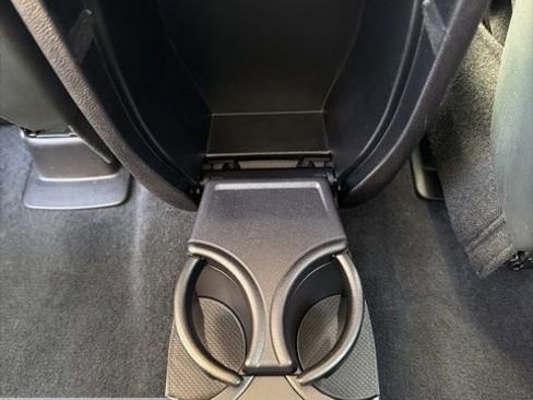 Used 2022 Subaru Ascent Touring image 38