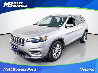 Used 2019 Jeep Cherokee Latitude Plus w/ Comfort/Convenience Group