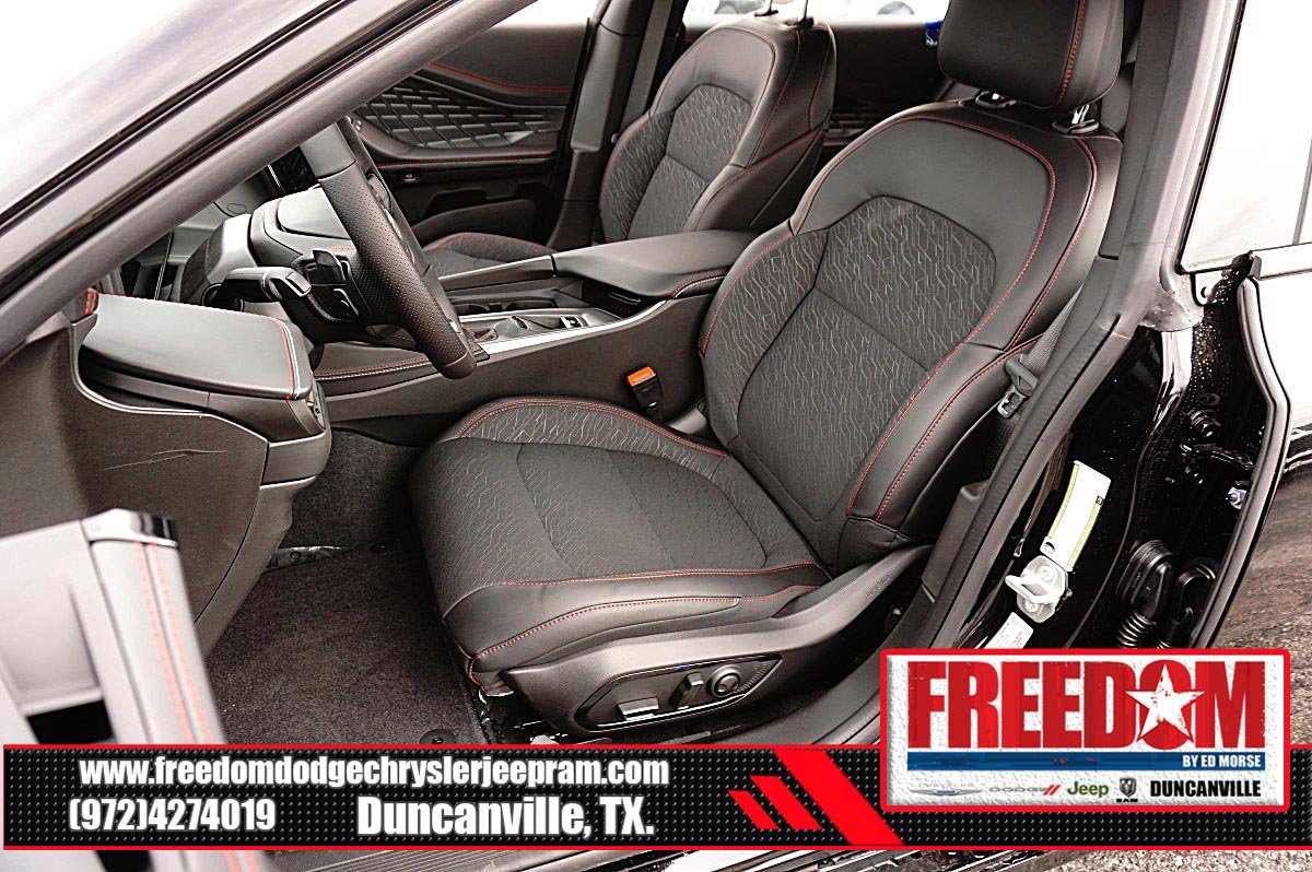 New 2026 Dodge Charger Scat Pack w/ Blacktop Package AWD/4WD image 12