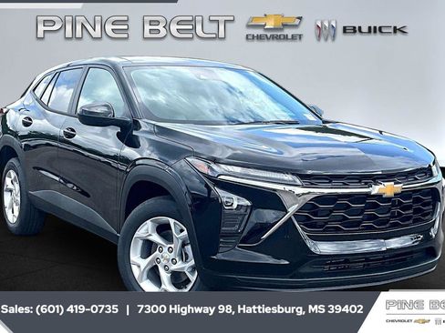 New 2026 Chevrolet Trax LS w/ LS Convenience Package image 1