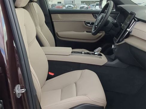 New 2026 Volvo XC90 B6 Plus w/ Protection Package Premier image 20