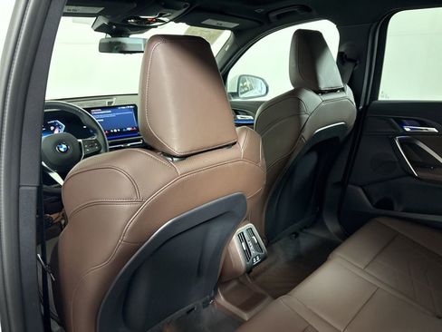 Certified 2025 BMW X1 xDrive28i w/ Technology Package image 30