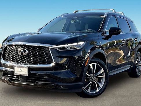 Certified 2023 INFINITI QX60 Luxe w/ Cargo Package AWD/4WD image 3