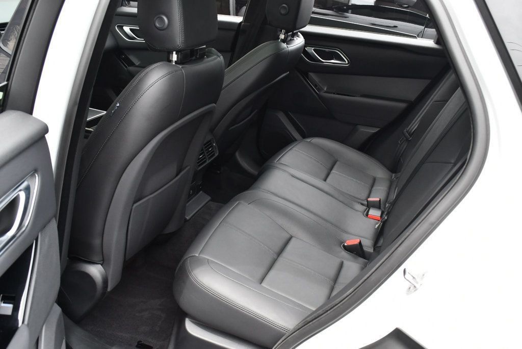 Used 2025 Land Rover Range Rover Velar Dynamic SE AWD/4WD image 16