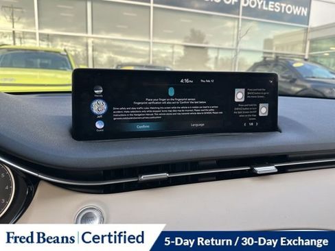 Used 2024 Genesis GV70 2.5T w/ Select Package image 19