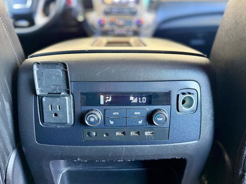 Used 2017 GMC Yukon Denali w/ Open Road Package AWD/4WD image 16